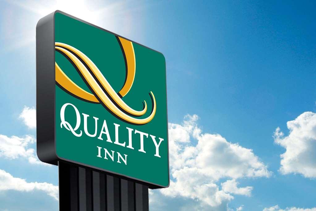 Quality Inn Queens 뉴욕 외부 사진